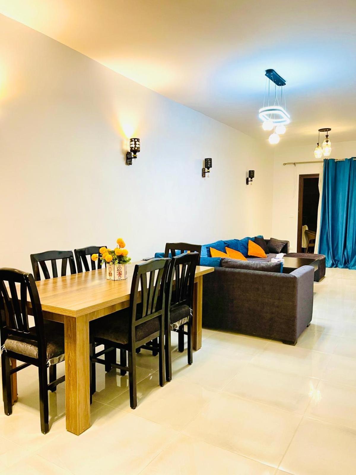 Luna Blu Sea View Daire