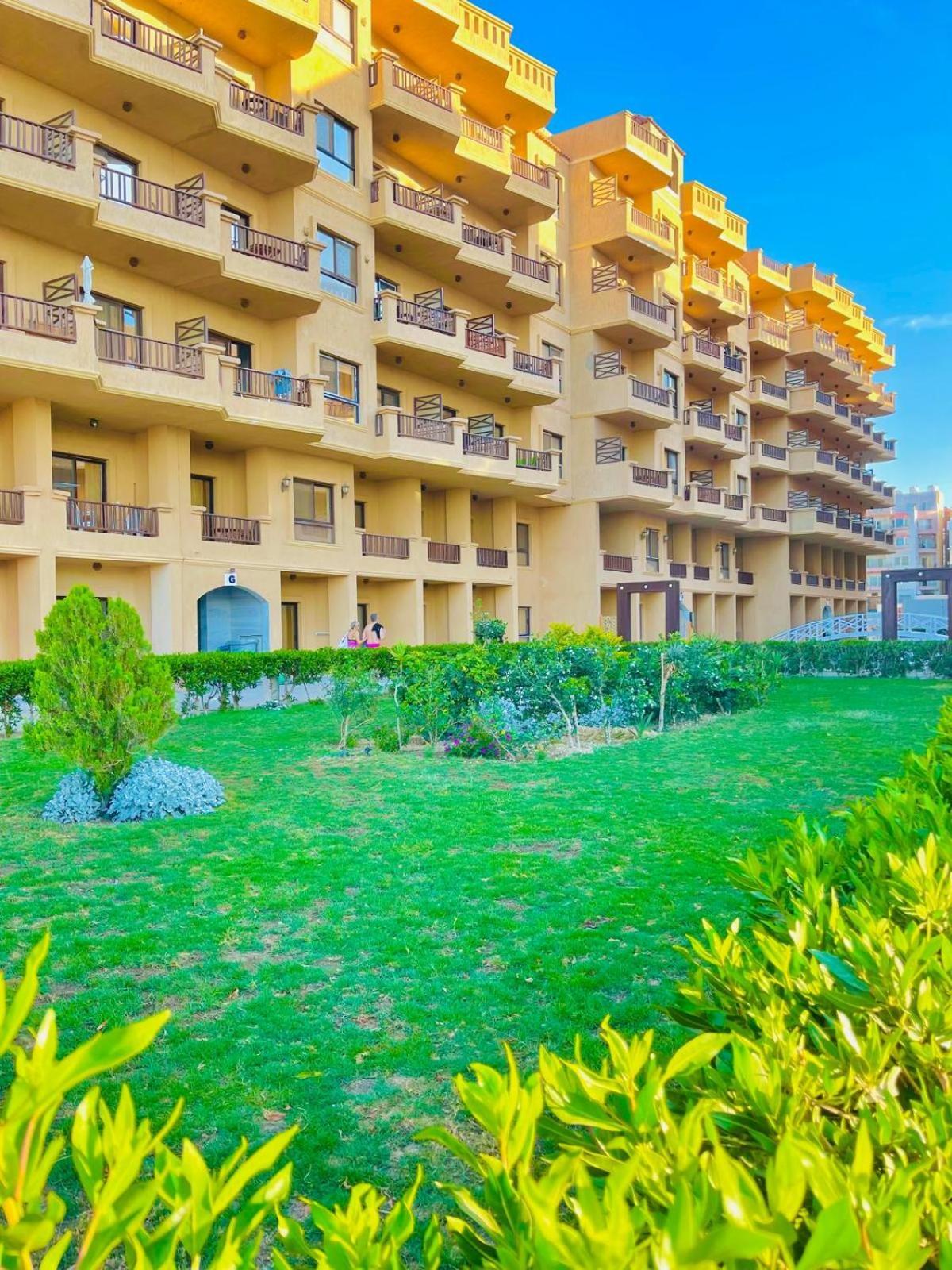 Luna Blu Sea View Daire Hurgada